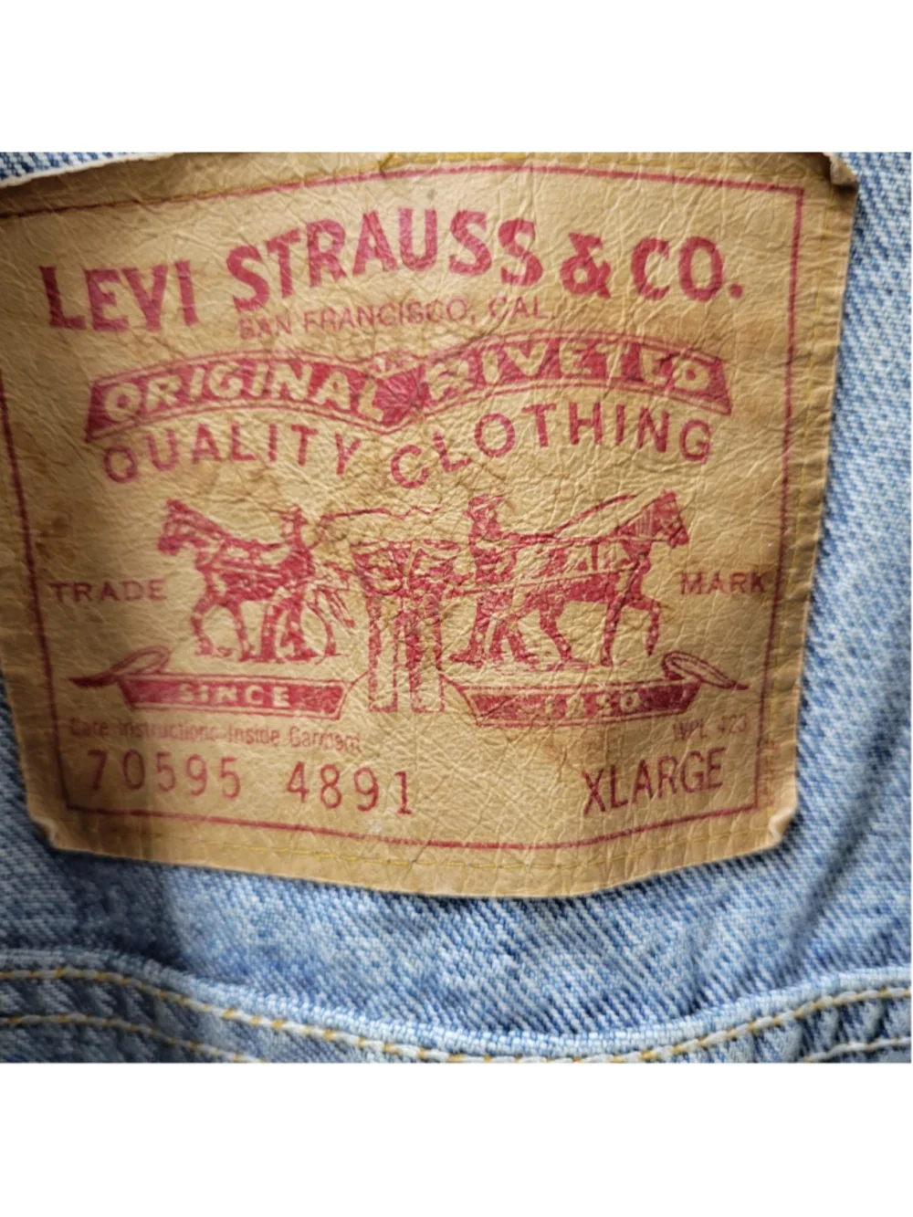 Levi's Denim #70595 Custom 100% Cotton Blue Vest Embroidered Patchwork Size XL